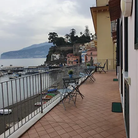 Appartement Sea View Casa Anna Sorrente